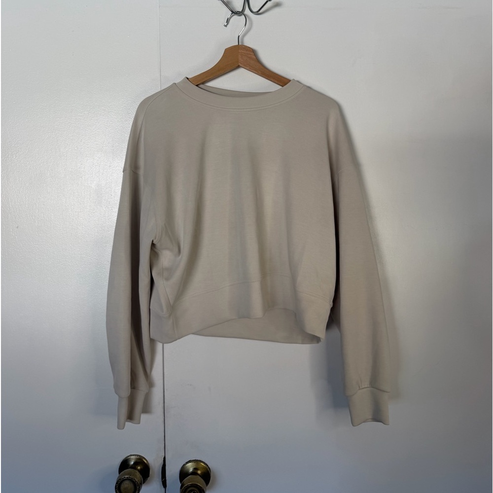 Cream lululemon soft streme sweatshirt